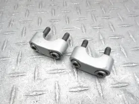 31427652844 Bmw 2007 06-13 R1200 R1200r Handlebar Riser Clamp Mount Upper Bracket Pair Set 31427652844 Bmw 2007 06-13 R1200 R1200r Handlebar Riser Clamp Mount Upper Bracket Pair Set