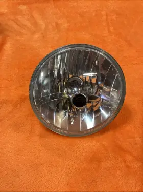 68342-05 Dresser Harley Complete 7 Inch Headlight Touring 68342-05 Dresser Harley Complete 7 Inch Headlight Touring
