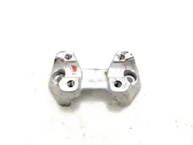 36030881a Ducati 2009 Monster 696 M696 Handlebar Risers Riser Mount Bracket 36030881a Ducati 2009 Monster 696 M696 Handlebar Risers Riser Mount Bracket