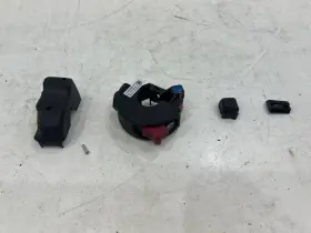 65010312a Ducati Panigale V4 V4s Right Switch Control Start Stop Genuine Oem 65010312a Ducati Panigale V4 V4s Right Switch Control Start Stop Genuine Oem