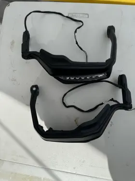 8301a382a Ducati Hypermotard 939sp 939 Right And Left Side Hang Guard Turn Signal 8301a382a Ducati Hypermotard 939sp 939 Right And Left Side Hang Guard Turn Signal