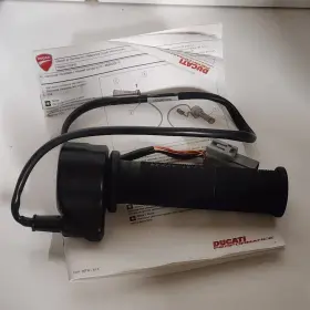 0000095227 Ducati 96680093b Genuine Step 3 Throttle