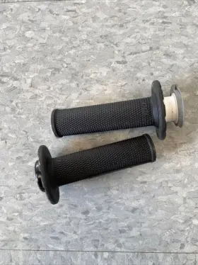 79002014000 Erzbergrodeo Ktm 300 Exc Tpi 2023 Throttle Tube And Grips