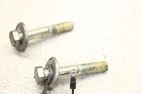 3498 Harley 01 Harley-davidson Sportster 1200 Custom Xl1200c Handlebar Riser Bolts 3498 Harley 01 Harley-davidson Sportster 1200 Custom Xl1200c Handlebar Riser Bolts