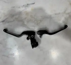 44996-07 Harley-davidson Oem Clutch Lever Perch Assembly Black Softail Dyna Brake Handles 44996-07 Harley-davidson Oem Clutch Lever Perch Assembly Black Softail Dyna Brake Handles