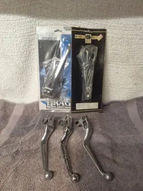 38604-65a Harley-davidson 45062-82t Lot Of 5 Vintage Clutch Levers Xl Flh
