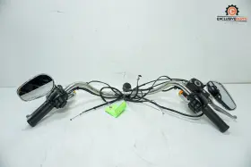 56102-99 Harley-davidson 12 Dyna Super Custom Fxd Oem Handlebars Left Right Switches Controls 1204 56102-99 Harley-davidson 12 Dyna Super Custom Fxd Oem Handlebars Left Right Switches Controls 1204