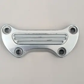56179-97 Harley-davidson V-wing Upper Handlebar Cover 56179-97 Harley-davidson V-wing Upper Handlebar Cover