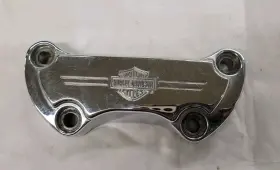 56567-86b Harley-davidson 56567-96b Chrome Bar &shield Top Handle Clamp Sportster