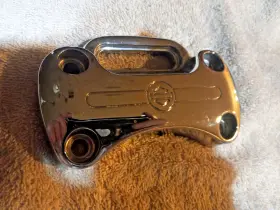 59786-06 Harley-davidson Bar Clamp 2006-2011 Dyna Low