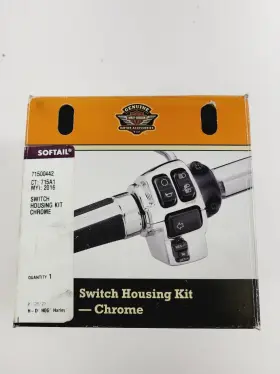 71500442 Harley-davidson 16-up Softail Chrome Switch Housing Kit - 71500442 Harley-davidson 16-up Softail Chrome Switch Housing Kit -