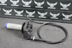 53140-mac-680 Honda 17910-kz4-a10 1997 Cr125r Oem Right Throttle Grip