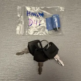 35122-mr1-770 Honda Type2 3 Genuine Motorcycle Replacement Keys Code D41 35122-mr1-770 Honda Type2 3 Genuine Motorcycle Replacement Keys Code D41