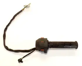 35130-mf8-770 Honda Vt500ft Ascot Right Side Handlebar Control / Throttle.