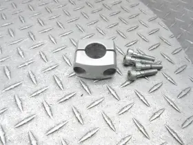 53131-mgr-670 Honda 2012 10-19 Shadow Vt750 Upper Handlebar Riser Clamp Mount Bracket 53131-mgr-670 Honda 2012 10-19 Shadow Vt750 Upper Handlebar Riser Clamp Mount Bracket