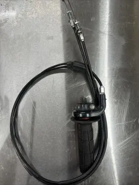 53167-meb-672 Honda 53168-krn-a90 Oem Throttle Tube Housing Cable Grip