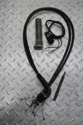 7499573 Honda 1984 Xr250r Throttle Handle Guide With Housing Cables And Stop Switch 7499573 Honda 1984 Xr250r Throttle Handle Guide With Housing Cables And Stop Switch