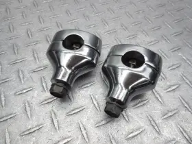 46012-1171 Kawasaki 1996 87-97 Vn1500 Vulcan 1500 Handlebar Riser Clamp Mount Upper Lower