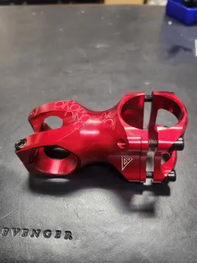 3075-106 Oneal Azonic Predator 60mm Stem - Red 3075-106 Oneal Azonic Predator 60mm Stem - Red