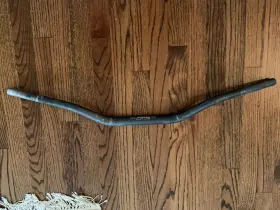 504166 Renthal Fatbar Black Handlebar 02