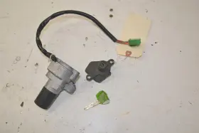 37100-26d02 Suzuki Katana 600 750 Ignition Switch Seat Lock Key 1988-1997 37100-26d02 Suzuki Katana 600 750 Ignition Switch Seat Lock Key 1988-1997
