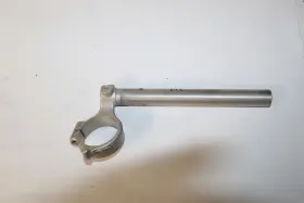 56151-18g00 Suzuki 2004 Gsxr1000 Handlebar Right Handle 56151-18g00 Suzuki 2004 Gsxr1000 Handlebar Right Handle