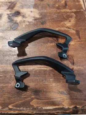 2306881 Triumph 2010 Tiger 1050 Rear Passenger Grab Bars Left And Right 2306881 Triumph 2010 Tiger 1050 Rear Passenger Grab Bars Left And Right