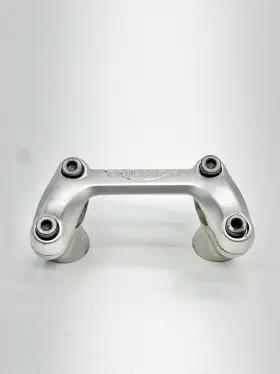 T2041364 Triumph 2016-2022 Bonneville Street Twin 900 Oem Handlebar Clamp Riser Mount T2041364 Triumph 2016-2022 Bonneville Street Twin 900 Oem Handlebar Clamp Riser Mount