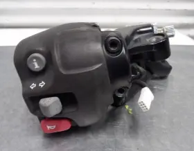 T2041923 Triumph 17 Bonneville T120 Left Handlebar Control Switch Clutch Handle Bracket T2041923 Triumph 17 Bonneville T120 Left Handlebar Control Switch Clutch Handle Bracket