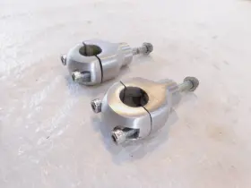 T2047009 Triumph 2002-2014 America And Lt Front Handle Bar Handlebar Riser Mount Clamps T2047009 Triumph 2002-2014 America And Lt Front Handle Bar Handlebar Riser Mount Clamps