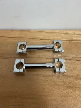 25-2159 V-twin Manufacturing Mfg. 5 Inch Dog Bone Riser Set Chrome 25-2159 V-twin Manufacturing Mfg. 5 Inch Dog Bone Riser Set Chrome