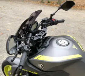 12-1419 Woodcraft Clip-on Adapter Yamaha 2017 Fz-09 Mt-09 Xsr900 2022-24 12-1419 Woodcraft Clip-on Adapter Yamaha 2017 Fz-09 Mt-09 Xsr900 2022-24