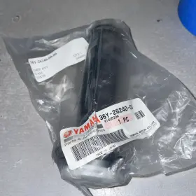 36y-26240-00-00 Yamaha New Oem Handlebar Throttle Grip Assembly Nos 36y-26240-00-00 Yamaha New Oem Handlebar Throttle Grip Assembly Nos