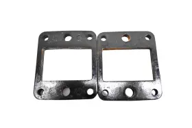 389-13555-00-00 Yamaha 75 Rd125 Valve Block Intake Brackets Mounts 389-13555-00-00 Yamaha 75 Rd125 Valve Block Intake Brackets Mounts