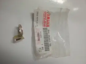 3r4-26393-00-00 Yamaha Lever Holder / Perch Genuine Holder/perch 3r4-26393-00-00 Yamaha Lever Holder / Perch Genuine Holder/perch