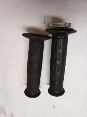 42x-26240-00-00 Yamaha Fazer Fzx700 Throttle Tube #2 42x-26240-00-00 Yamaha Fazer Fzx700 Throttle Tube #2
