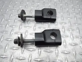 4h7-23441-01-98 Yamaha 2003 01-05 Fazer Fz1 Fzs1 Fzs1000 Handlebar Riser Mount Upper Lower Pair 4h7-23441-01-98 Yamaha 2003 01-05 Fazer Fz1 Fzs1 Fzs1000 Handlebar Riser Mount Upper Lower Pair