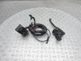 4tr-83912-00-00 Yamaha 2006 04-09 Vstar 1100 Xvs1100 Left Handlebar Switch Clutch Lever Perch