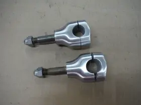 4vr-23442-00-00 Yamaha Xvs650 650 Vstar Upper And Lower Handlebar Risers Clamps Holder Oem 4vr-23442-00-00 Yamaha Xvs650 650 Vstar Upper And Lower Handlebar Risers Clamps Holder Oem