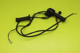 5g22624100 Yamaha 1982-1983 Xj750 Right Control Start Button Aux Lamp Throttle Cable Grips