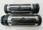 Harley-davidson 2014 Electra Glide Chrome & Rubber Custom Hand Grips 56263-08 Used. Price: $49.00.